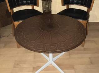 2 THONET Armlehner (+ Couchtisch geschenkt), 575 €, Marktplatz-Antiquitäten, Sammlerobjekte & Kunst in 4055 Pucking