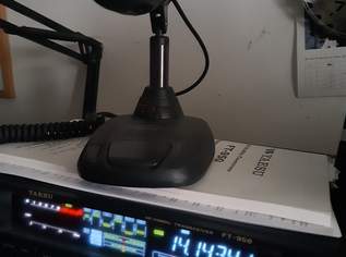 yaesu ft 950   + yaesu md-100