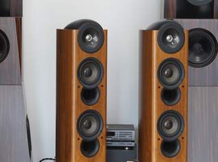 KEF Reference 203/2 Loudspeaker, 1900 €, Marktplatz-Kameras & TV & Multimedia in 6372 Gemeinde Oberndorf in Tirol