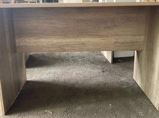 Schreibtisch, 50 €, Haus, Bau, Garten-Möbel & Sanitär in 8435 Wagna Schreibtisch, 50 €, Haus, Bau, Garten-Möbel & Sanitär in 8435 Wagna