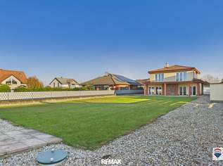 Stilvolle Villa mit gepflegtem Garten und großzügiger Garage, 0 €, Immobilien-Häuser in 2301 Oberhausen