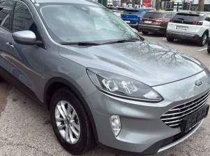 Kuga Hybrid Titanium, 24900 €, Auto & Fahrrad-Autos in 2500 Gemeinde Baden