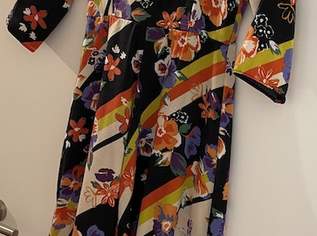 Zara Kleid, 1 €, Kleidung & Schmuck-Damenkleidung in 6971 Marktgemeinde Hard Zara Kleid, 1 €, Kleidung & Schmuck-Damenkleidung in 6971 Marktgemeinde Hard