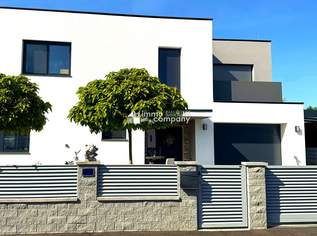 Photovoltaik, Saunahaus, Outdoordusche, Garage, 6 Zimmer, uvm. - Lifestyle hoch 10, 879000 €, Immobilien-Häuser in 2434 Katastralgemeinde Götzendorf an der Leitha Photovoltaik, Saunahaus, Outdoordusche, Garage, 6 Zimmer, uvm. - Lifestyle hoch 10, 879000 €, Immobilien-Häuser in 2434 Katastralgemeinde Götzendorf an der Leitha