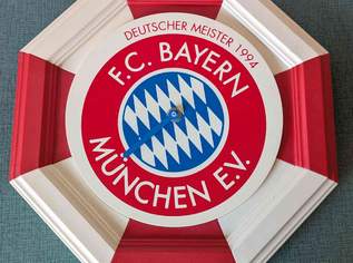 FC Bayern München Wanduhr von 1994, 39 €, Marktplatz-Antiquitäten, Sammlerobjekte & Kunst in 4675 Weibern FC Bayern München Wanduhr von 1994, 39 €, Marktplatz-Antiquitäten, Sammlerobjekte & Kunst in 4675 Weibern