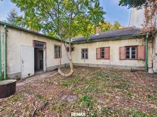 Haus zum Sanieren in 1110 Wien | ca. 90 m² Wohnfläche, 349900 €, Immobilien-Häuser in 1110 Simmering Haus zum Sanieren in 1110 Wien | ca. 90 m² Wohnfläche, 349900 €, Immobilien-Häuser in 1110 Simmering