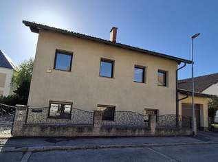 EINFAMILIENHAUS MIT GROSSEM GARTEN ZUR VERMIETUNG, 1592 €, Immobilien-Häuser in 2000 Gemeinde Stockerau EINFAMILIENHAUS MIT GROSSEM GARTEN ZUR VERMIETUNG, 1592 €, Immobilien-Häuser in 2000 Gemeinde Stockerau
