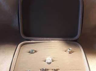 DA PASSEN ALLE SCHÖNE RINGE HINEIN !!, 7 €, Kleidung & Schmuck-Accessoires, Uhren, Schmuck in 1200 Brigittenau DA PASSEN ALLE SCHÖNE RINGE HINEIN !!, 7 €, Kleidung & Schmuck-Accessoires, Uhren, Schmuck in 1200 Brigittenau