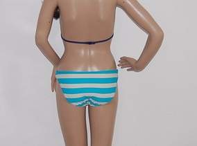 Damen Badeanzüge und Bikinis 2,00€ pro Stück - viele verschiedene Modelle und Größen Damen Badeanzüge und Bikinis 2,00€ pro Stück - viele verschiedene Modelle und Größen