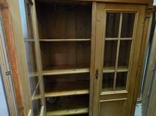 Bauernschrank/-vitrine antik, 300 €, Haus, Bau, Garten-Möbel & Sanitär in Deutschland