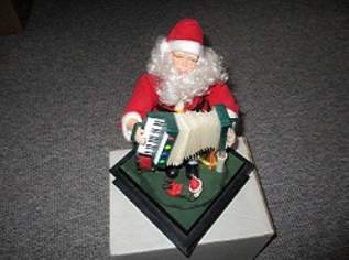 Weihnachtmann, 30 €, Haus, Bau, Garten-Geschirr & Deko in 6655 Gemeinde Kaisers Weihnachtmann, 30 €, Haus, Bau, Garten-Geschirr & Deko in 6655 Gemeinde Kaisers