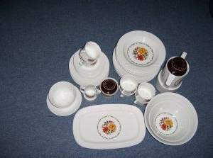 Kaffee/Esservice, 80 €, Haus, Bau, Garten-Geschirr & Deko in 6655 Gemeinde Kaisers Kaffee/Esservice, 80 €, Haus, Bau, Garten-Geschirr & Deko in 6655 Gemeinde Kaisers