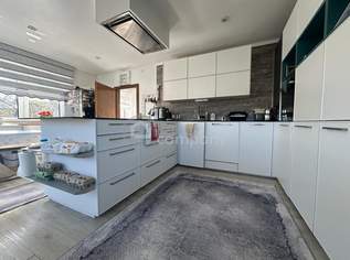 Großzügiges Zweifamilienhaus Garten, Balkon & 4 Stellplätzen – Top Preis!, 365000 €, Immobilien-Häuser in 3943 Eugenia
