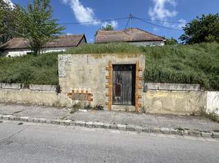 Weinkeller mit Kellerröhre und weiterer Räumlichkeit – Ihr Projekt für nur 7.500 €!, 4990 €, Immobilien-Grund und Boden in 2263 Waidendorf Weinkeller mit Kellerröhre und weiterer Räumlichkeit – Ihr Projekt für nur 7.500 €!, 4990 €, Immobilien-Grund und Boden in 2263 Waidendorf