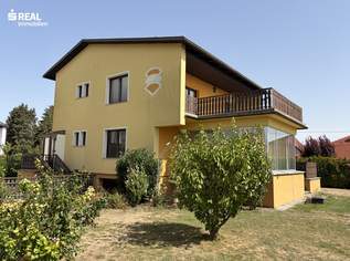 Großzügiges 6-Zi-Haus mit Garten, 2 Terrassen & Garage in Poysdorf, 330000 €, Immobilien-Häuser in 2170 Poysdorf Großzügiges 6-Zi-Haus mit Garten, 2 Terrassen & Garage in Poysdorf, 330000 €, Immobilien-Häuser in 2170 Poysdorf
