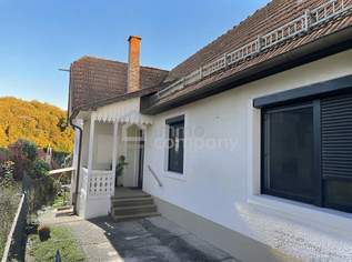 Umfassend saniertes Wohnhaus auf ca. 1.190 m² Grund mit XXL-Garten, Keller, Garagen, Ausbaupotenzial & ablösefreier Möblierung, 275000 €, Immobilien-Häuser in 7203 Wiesen Umfassend saniertes Wohnhaus auf ca. 1.190 m² Grund mit XXL-Garten, Keller, Garagen, Ausbaupotenzial & ablösefreier Möblierung, 275000 €, Immobilien-Häuser in 7203 Wiesen