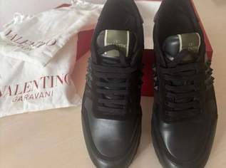 Valentino Garavani Schuhe , 320 €, Kleidung & Schmuck-Herrenkleidung in 1150 Rudolfsheim-Fünfhaus