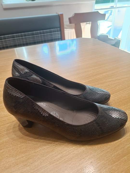 Pumps Pumps