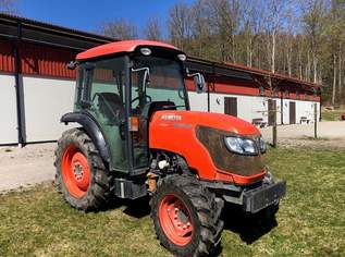Kubota M8540 Narrow