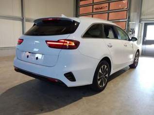Ceed Sportswagon TOP 1.5 T-GDI 140 PS DCT Nav..., 30393 €, Auto & Fahrrad-Autos in 6844 Gemeinde Altach