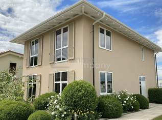 GESUNDES wohnen - Exklusive Villa mit 200m² und Fernblick in bester LAGE!, 0 €, Immobilien-Häuser in 2410 Gemeinde Hainburg an der Donau GESUNDES wohnen - Exklusive Villa mit 200m² und Fernblick in bester LAGE!, 0 €, Immobilien-Häuser in 2410 Gemeinde Hainburg an der Donau