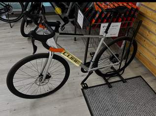 Cube Attain Pro silver'n'orange Größe: 58 cm, 1150 €, Auto & Fahrrad-Fahrräder in 1020 Leopoldstadt