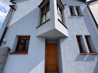 Top Zustand mit Klimaanlage und PV Anlage, 499000 €, Immobilien-Häuser in 4050 Traun