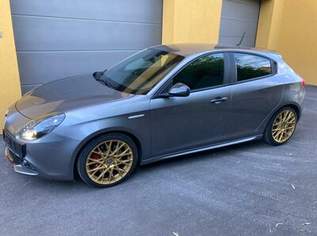 Giulietta 2,0 JTDM mit Veloce Paket Privatverkauf, 14900 €, Auto & Fahrrad-Autos in 8230 Hartberg