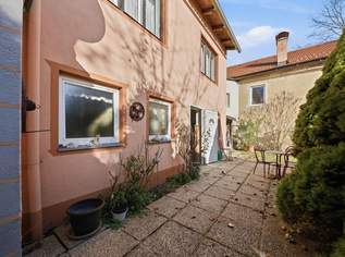 Charakterstarkes Stadthaus in Großweikersdorf nahe Bahnhof mit Garten, Terrasse und ausgezeichneter Infrastruktur!, 299900 €, Immobilien-Häuser in 3701 Großweikersdorf