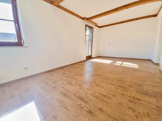 Charmante 3-Zimmer-DG-Wohnung mit Balkon & Tiefgarage – sofort bezugsfertig, 299500 €, Immobilien-Wohnungen in 5162 Obertrum am See Charmante 3-Zimmer-DG-Wohnung mit Balkon & Tiefgarage – sofort bezugsfertig, 299500 €, Immobilien-Wohnungen in 5162 Obertrum am See