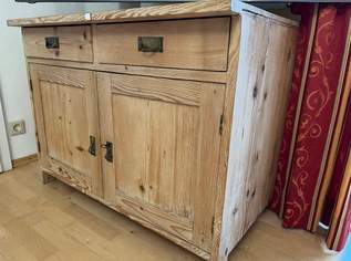 Alte Vollholzkommode 