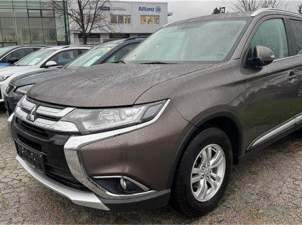 Outlander 2,2 DI-D AS&G Intense, 18490 €, Auto & Fahrrad-Autos in 2380 Gemeinde Perchtoldsdorf