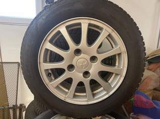 Winterreifen 195/60R15 auf Alufelgen 15x6J. Neuwertig, 260 €, Auto & Fahrrad-Teile & Zubehör in 2620 Gemeinde Neunkirchen