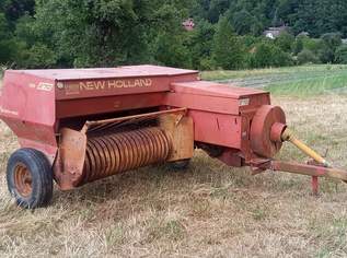 New Holland Heupresse Strohpresse, 2300 €, Auto & Fahrrad-Traktoren & Nutzfahrzeuge in 3622 Gemeinde Mühldorf New Holland Heupresse Strohpresse, 2300 €, Auto & Fahrrad-Traktoren & Nutzfahrzeuge in 3622 Gemeinde Mühldorf