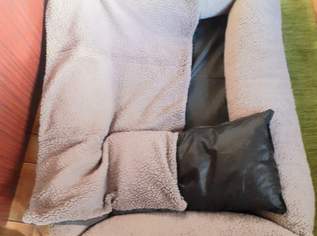 großes Hundebett XL, 35 €, Marktplatz-Tiere & Tierbedarf in 2540 Bad Vöslau