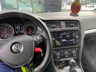 Volkswagen Golf VII 