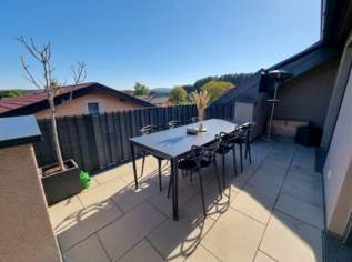 Neuwertige 2-Zi.-Dachgeschoß-Wohnung mit Terrasse in OÖ!, 825 €, Immobilien-Wohnungen in 5163 Weikertsham
