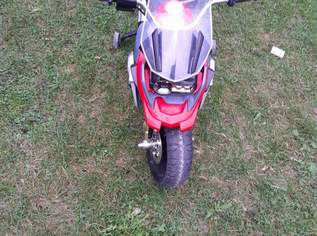 Kindermotorrad mit starken 12V Akku, 25 €, Kindersachen-Spielzeug in 8680 Mürzzuschlag Kindermotorrad mit starken 12V Akku, 25 €, Kindersachen-Spielzeug in 8680 Mürzzuschlag
