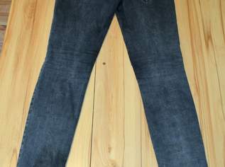 Damen Jeanshose schwarz Fishbone NewYorker Größe 28