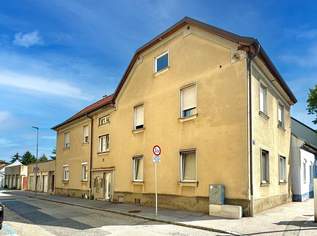 Zinshaus mit viel Potential I 8 Garagen I 4 Wohneinheiten I zentrale Lage I 5 Gehminuten zum Rathausplatz I, 569000 €, Immobilien-Häuser in 2000 Gemeinde Stockerau