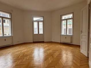 Repräsentative Altbauwohnung im Zentrum mit Balkon, 1645 €, Immobilien-Wohnungen in 9020 