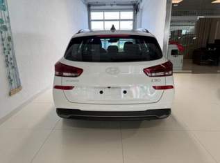 i30 GO 1.5 DPI 71kW (97PS) Radio, DAB, Andr..., 24304 €, Auto & Fahrrad-Autos in 6844 Gemeinde Altach i30 GO 1.5 DPI 71kW (97PS) Radio, DAB, Andr..., 24304 €, Auto & Fahrrad-Autos in 6844 Gemeinde Altach