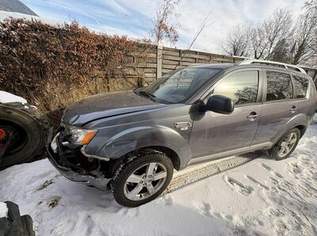 Outlander CW821 - Totalschaden/Ersatzteile, 1490 €, Auto & Fahrrad-Autos in Kärnten