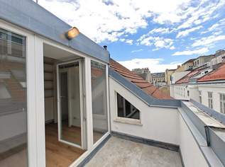 Neustiftgasse: Herrliche Dachterrassenwohnung + Stilaltbau + Überwiegende Süd-West-Ausrichtung + WG-Geeignet, 1480 €, Immobilien-Wohnungen in 1070 Neubau