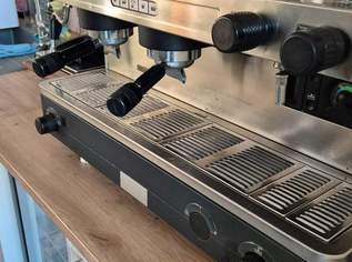 LaCimbali Doppelsiebträger Kaffeemaschine