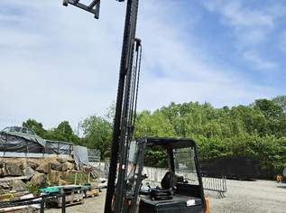 Stapler Still  R60-30 elektrisch betrieben Triple-Mast Hochhub inkl. Ladegerät, 9800 €, Haus, Bau, Garten-Hausbau & Werkzeug in 4441 Behamberg