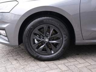 Fabia 1.0 TSI Selection Kamera LED APP-Navi G..., 23791 €, Auto & Fahrrad-Autos in 6844 Gemeinde Altach