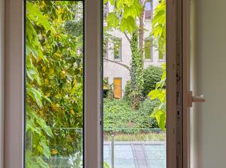 Gepflegte Altbauwohnung mit 2 Zimmern in zentraler Lage, 559000 €, Immobilien-Wohnungen in 1080 Josefstadt Gepflegte Altbauwohnung mit 2 Zimmern in zentraler Lage, 559000 €, Immobilien-Wohnungen in 1080 Josefstadt