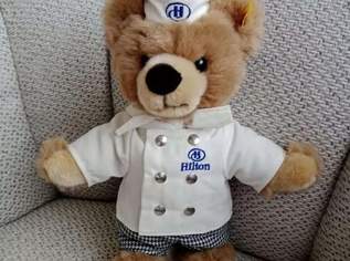 Fa. Steiff Bär Limitierte Edition Koch ca 25cm, Hotel Hilton, ca 30cm, Original Zettel noch oben, FIXPREIS 100€ / NUR SELBSTABHOLUNG,23 Bez., 100 €, Kindersachen-Spielzeug in 1230 Liesing