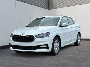 Fabia Selection ACC+SHZ+KAMERA+PDC+LED 1.0 TS..., 26633 €, Auto & Fahrrad-Autos in 6844 Gemeinde Altach